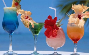 Soi ưu nhược điểm của những loại đồ uống tốt nhất trong mùa hè