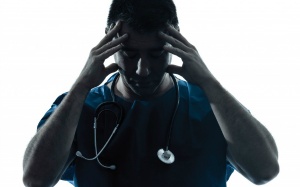 Bác sỹ mất ngủ - Bệnh nhân lâm nguy