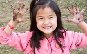 Trẻ mắc đái tháo đường type 1 ăn như thế nào?