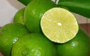 Giải nhiệt mùa hè từ chanh: Cẩn trọng vẫn hơn
