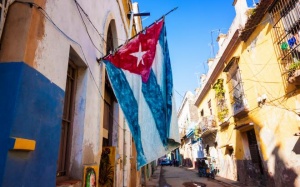 Nước đầu tiên trên thế giới không còn HIV truyền từ mẹ sang con