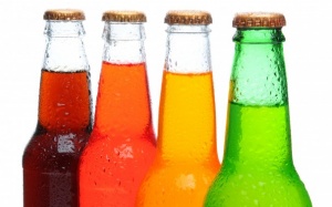 4 loại nước không nên uống khi thời tiết nắng nóng