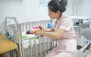 Cứu sống cháu bé trong bụng sản phụ bị tai nạn 