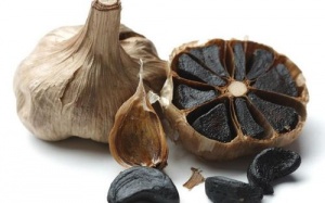 Rộ mốt làm tỏi đen phòng bệnh tại nhà