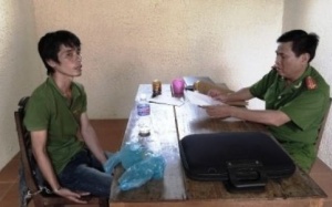 Bắt bác sỹ 'đểu' lừa tiền qua facebook
