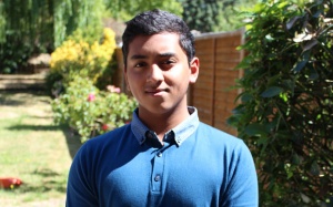 Cậu bé 15 tuổi tìm ra cách phát hiện sớm Alzheimer