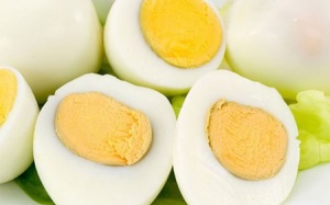 Những loại thực phẩm để qua đêm tuyệt đối không được ăn