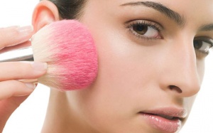 8 mẹo trang điểm cô gái nào cũng nên biết