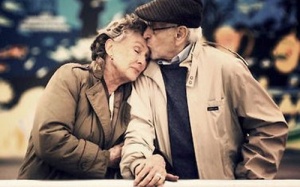 Người cao tuổi đi bước nữa: Khi trái tim không già