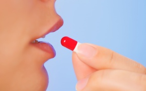 Hiểm họa khôn lường khi dùng thuốc chuyển giới