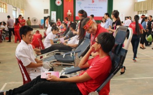 Tưng bừng ngày hội hiến máu tại quê hương Đại tướng Võ Nguyên Giáp