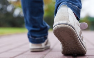 Cải thiện khả năng đi lại ở bệnh đa xơ cứng như thế nào? 