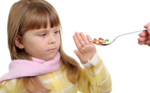 Làm sao để trẻ chịu uống thuốc?