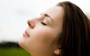 Ngăn lão hóa da không khó