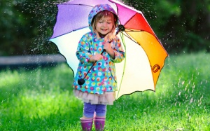 Bảo vệ hệ hô hấp của trẻ vào mùa mưa