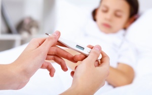 4 thiết bị y tế nên có trong tủ thuốc nhà bạn