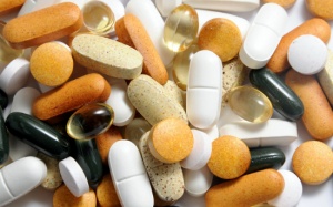 Điều gì xảy ra khi sử dụng vitamin B, D, E quá liều?