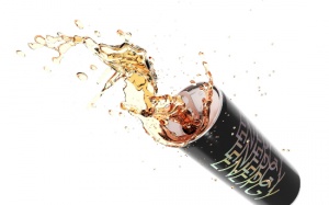 Nước tăng lực nhập từ Mỹ liệu có thực sự tốt?