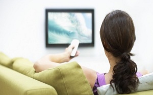 Xem tivi nhiều nguy cơ tử vong vì bệnh phổi