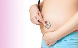 Hành trình 9 tháng 10 ngày: Thai nhi 2 tháng lớn bằng quả nho