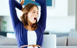 7 nguyên nhân khiến bạn ngáp mỏi miệng