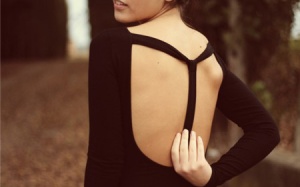 Xóa tan nỗi lo mụn trứng cá trên cơ thể