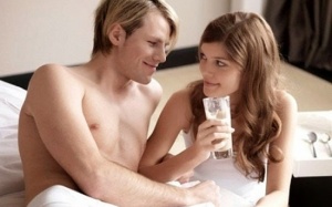 Điều trị khô âm đạo bằng… đặt vòng