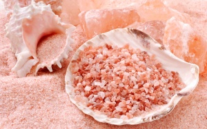 Trị đau nửa đầu bằng muối tinh thể Himalaya