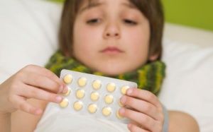 Dùng thuốc động kinh ở trẻ cần lưu ý những gì?