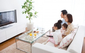 6 mối nguy hại nếu xem TV quá nhiều
