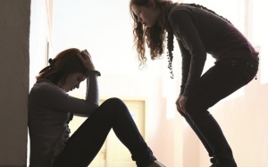 Cách giúp đỡ người thân điều trị trầm cảm