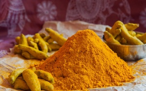 Tiềm năng ngăn ngừa ung thư của tinh nghệ curcumin