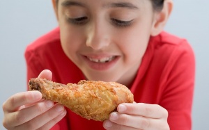 Ăn thịt có kháng sinh, trẻ nguy kịch