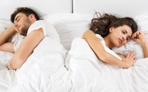 Có nên đặt vòng để điều trị khô âm đạo?