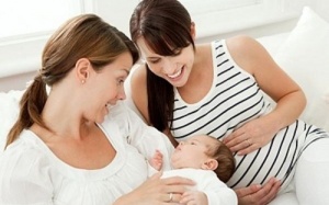 Đang cho con bú có nên uống TPCN viên nén Ỷ Lan không?