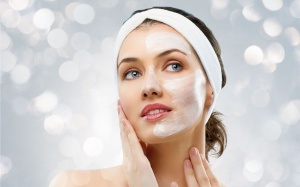 Bí quyết chăm sóc da - móng - tóc mùa lạnh