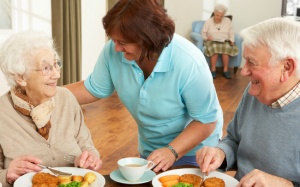 Chế độ ăn cho người bị Huntington - căn bệnh lai giữa Alzheimer và Parkinson