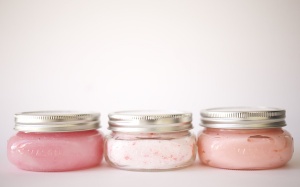 3 công thức làm mỹ phẩm handmade dưỡng da như ở spa