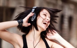 Cùng nghe 10 ca khúc 'hot' nhất thế giới tuần qua (P2)