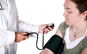 Huyết áp thấp: Sát thủ cận kề phụ nữ sau sinh