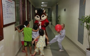 Chung tay góp Tết đủ đầy cho bệnh nhi ung thư