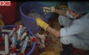 BV Bạch Mai: 'Rác bẩn tái chế là đề tài nghiên cứu'