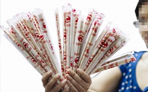 Chưa phát hiện chất tẩy trắng hydrogen peroxide trong đũa dùng 1 lần tại Việt Nam