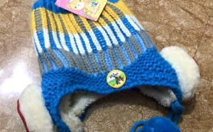 Nguy cơ bị điếc khi dùng mũ len gắn hộp âm thanh