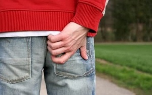 Ngứa mông, hậu môn vì sao?