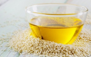 Dầu mè giúp giảm mỡ ở mô, không giảm mỡ máu