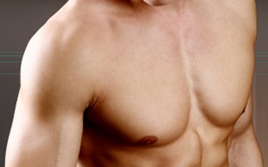 Núm vú to có phải là bệnh?