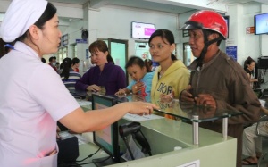 Quy trình khám bệnh mới: Chờ mỏi mòn!