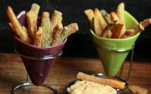 Tự chế đồ ăn vặt thơm ngon, lành mạnh với 4 loại rau củ