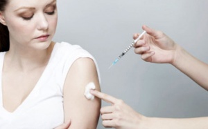 Mang thai sau khi tiêm phòng vài ngày có sao không?